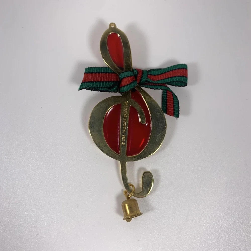 Hallmark 1986 Vintage Keepsake Ornament‎ Festive Treble Clef Music
